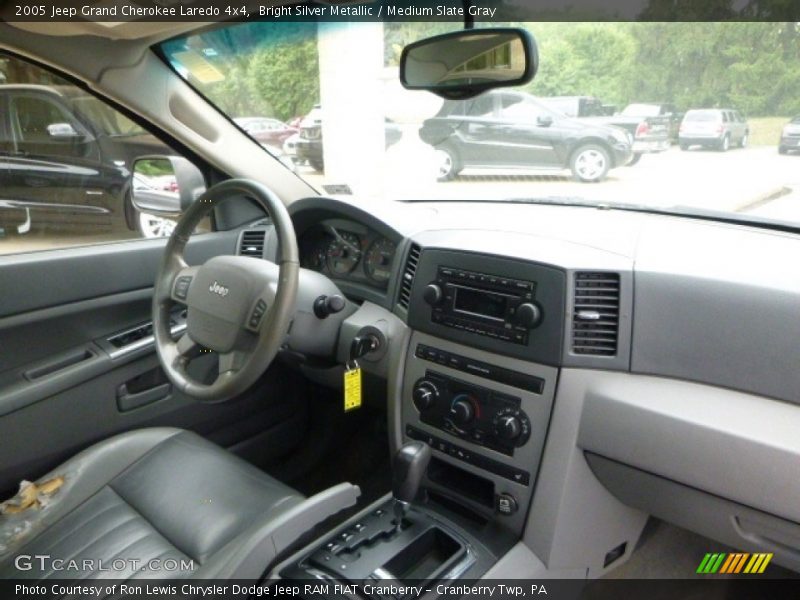 Bright Silver Metallic / Medium Slate Gray 2005 Jeep Grand Cherokee Laredo 4x4