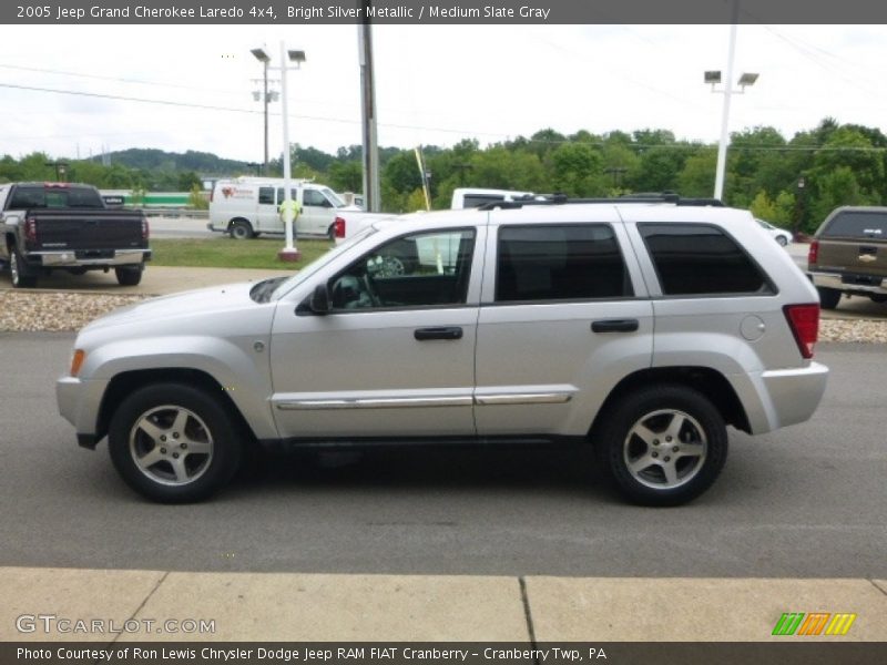 Bright Silver Metallic / Medium Slate Gray 2005 Jeep Grand Cherokee Laredo 4x4