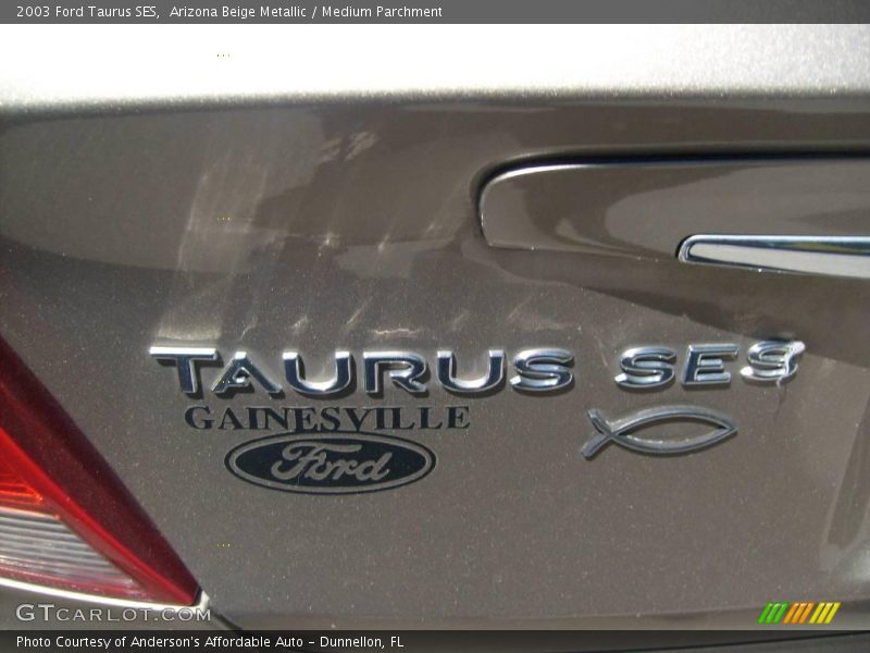 Arizona Beige Metallic / Medium Parchment 2003 Ford Taurus SES