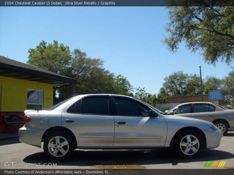 Ultra Silver Metallic / Graphite 2004 Chevrolet Cavalier LS Sedan