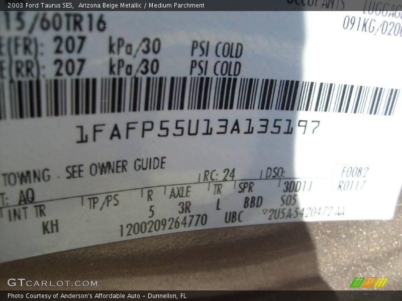 Arizona Beige Metallic / Medium Parchment 2003 Ford Taurus SES
