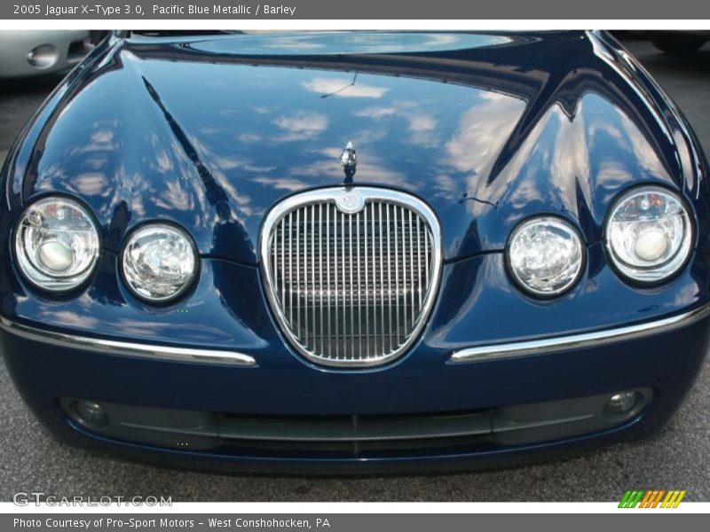 Pacific Blue Metallic / Barley 2005 Jaguar X-Type 3.0