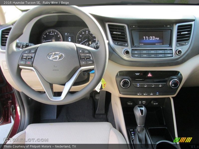Ruby Wine / Beige 2016 Hyundai Tucson SE