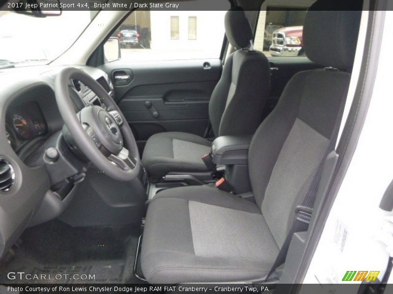 Bright White / Dark Slate Gray 2017 Jeep Patriot Sport 4x4