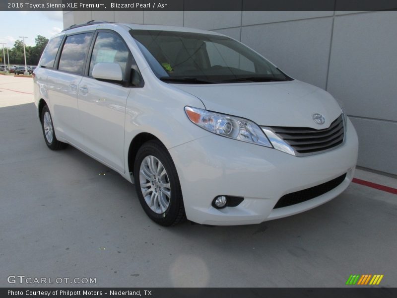 Blizzard Pearl / Ash 2016 Toyota Sienna XLE Premium