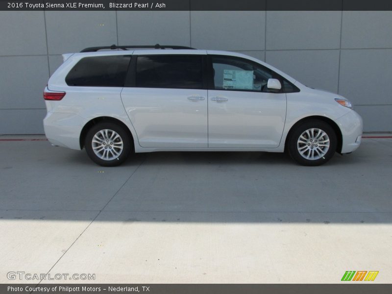 Blizzard Pearl / Ash 2016 Toyota Sienna XLE Premium