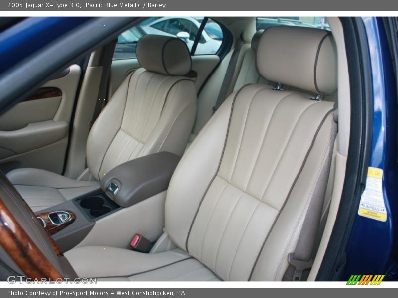 Pacific Blue Metallic / Barley 2005 Jaguar X-Type 3.0
