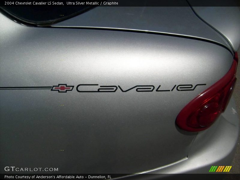 Ultra Silver Metallic / Graphite 2004 Chevrolet Cavalier LS Sedan