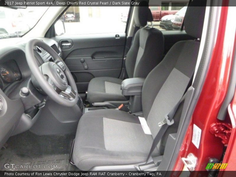  2017 Patriot Sport 4x4 Dark Slate Gray Interior