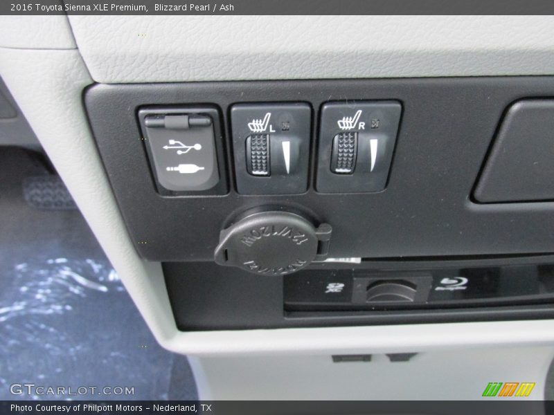 Blizzard Pearl / Ash 2016 Toyota Sienna XLE Premium