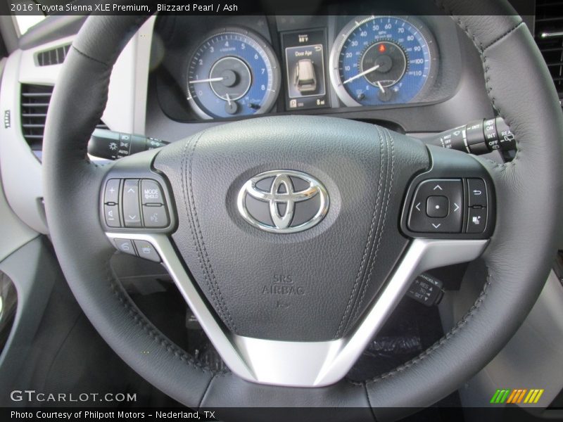Blizzard Pearl / Ash 2016 Toyota Sienna XLE Premium