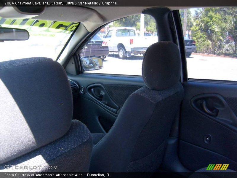 Ultra Silver Metallic / Graphite 2004 Chevrolet Cavalier LS Sedan