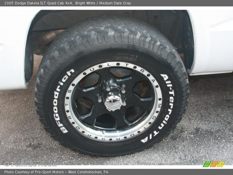 Bright White / Medium Slate Gray 2005 Dodge Dakota SLT Quad Cab 4x4