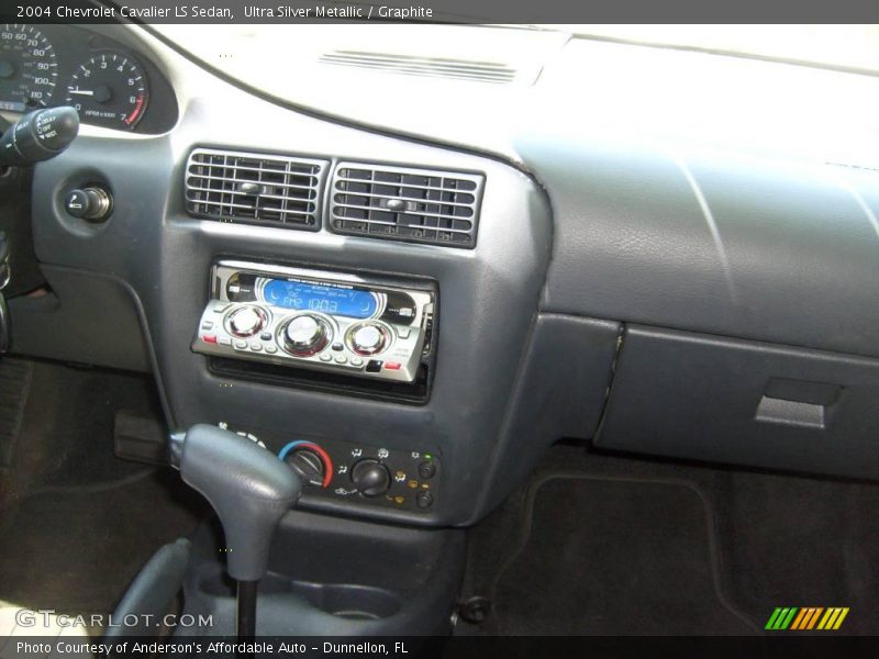 Ultra Silver Metallic / Graphite 2004 Chevrolet Cavalier LS Sedan