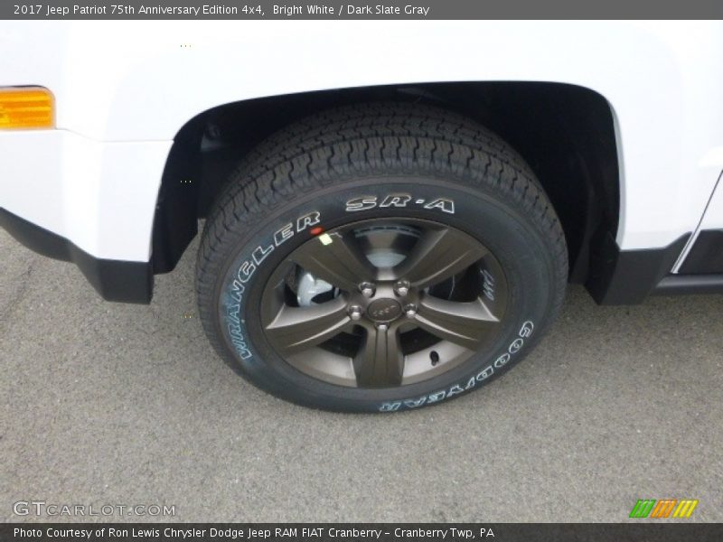 Bright White / Dark Slate Gray 2017 Jeep Patriot 75th Anniversary Edition 4x4