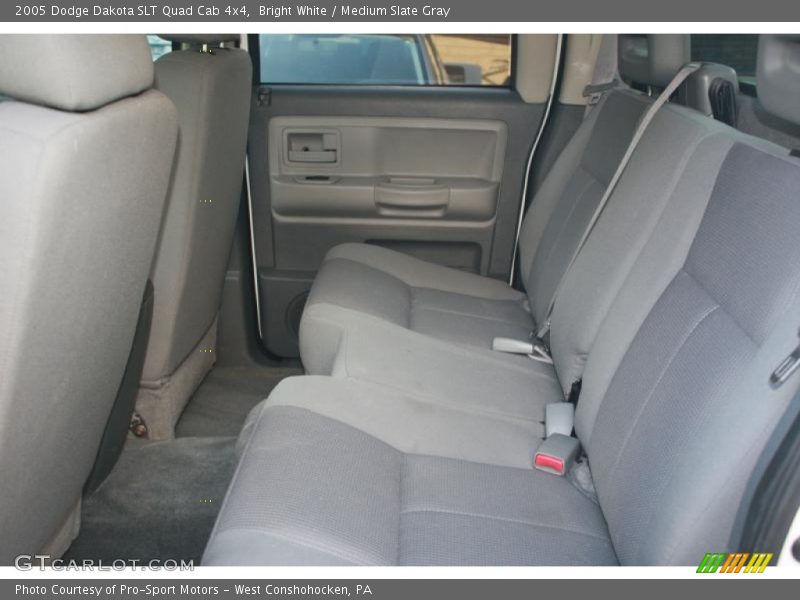 Bright White / Medium Slate Gray 2005 Dodge Dakota SLT Quad Cab 4x4
