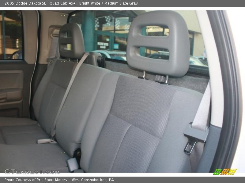 Bright White / Medium Slate Gray 2005 Dodge Dakota SLT Quad Cab 4x4