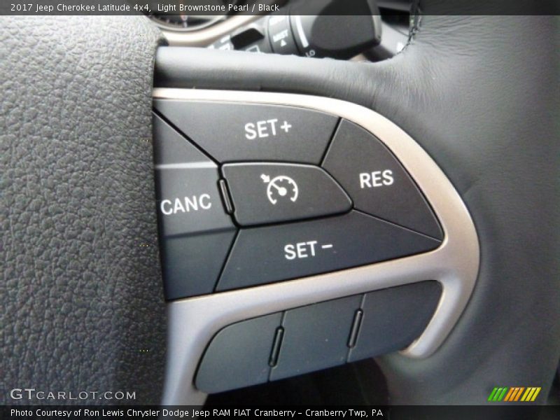 Light Brownstone Pearl / Black 2017 Jeep Cherokee Latitude 4x4