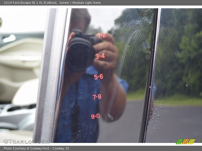 Sunset / Medium Light Stone 2014 Ford Escape SE 1.6L EcoBoost