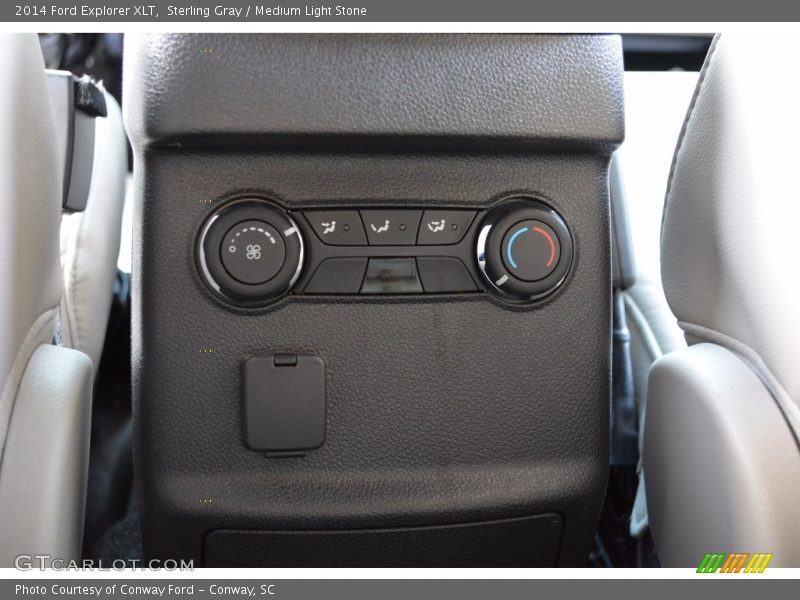 Sterling Gray / Medium Light Stone 2014 Ford Explorer XLT