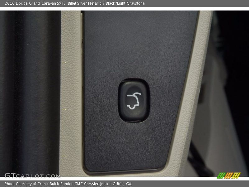 Billet Silver Metallic / Black/Light Graystone 2016 Dodge Grand Caravan SXT