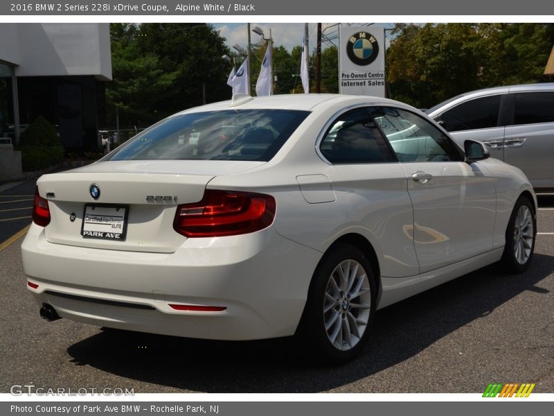 Alpine White / Black 2016 BMW 2 Series 228i xDrive Coupe