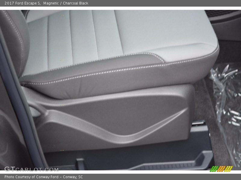 Magnetic / Charcoal Black 2017 Ford Escape S