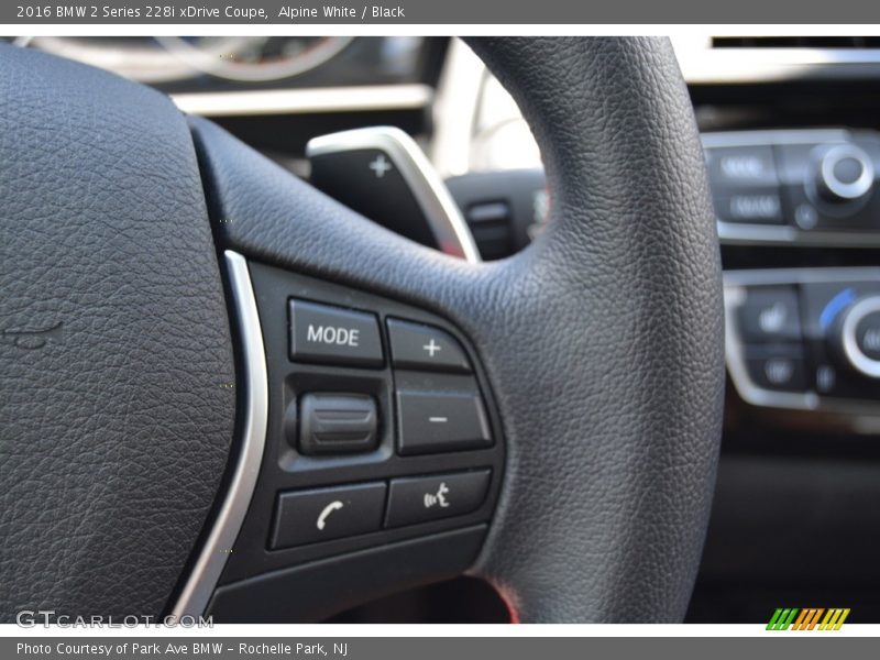 Alpine White / Black 2016 BMW 2 Series 228i xDrive Coupe