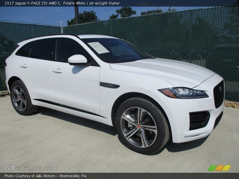 Polaris White / Jet w/Light Oyster 2017 Jaguar F-PACE 35t AWD S