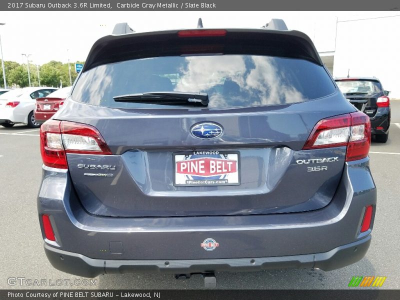 Carbide Gray Metallic / Slate Black 2017 Subaru Outback 3.6R Limited