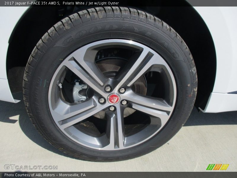 Polaris White / Jet w/Light Oyster 2017 Jaguar F-PACE 35t AWD S