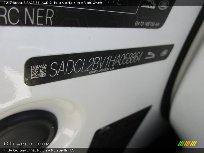 Polaris White / Jet w/Light Oyster 2017 Jaguar F-PACE 35t AWD S