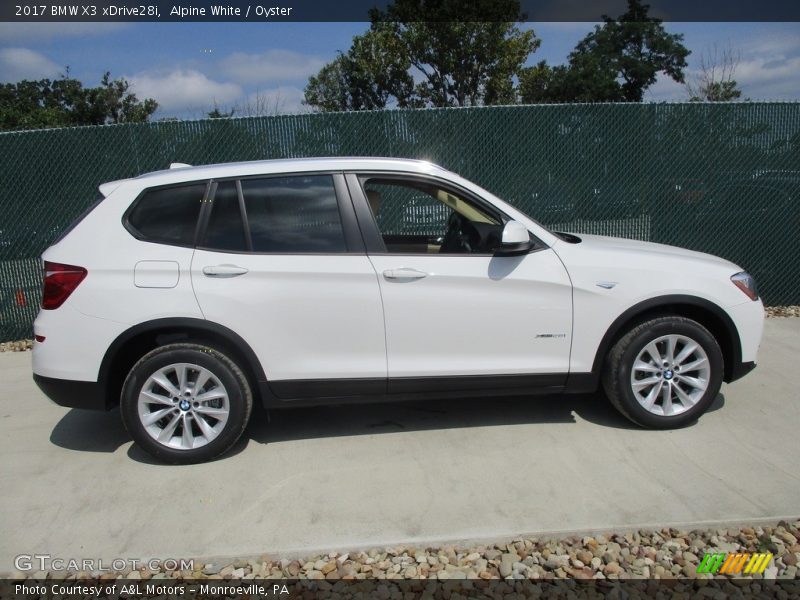 Alpine White / Oyster 2017 BMW X3 xDrive28i