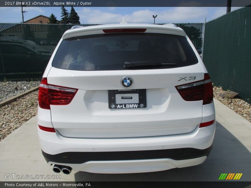 Alpine White / Oyster 2017 BMW X3 xDrive28i
