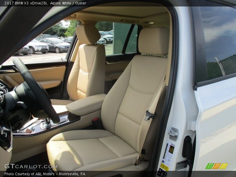 Alpine White / Oyster 2017 BMW X3 xDrive28i