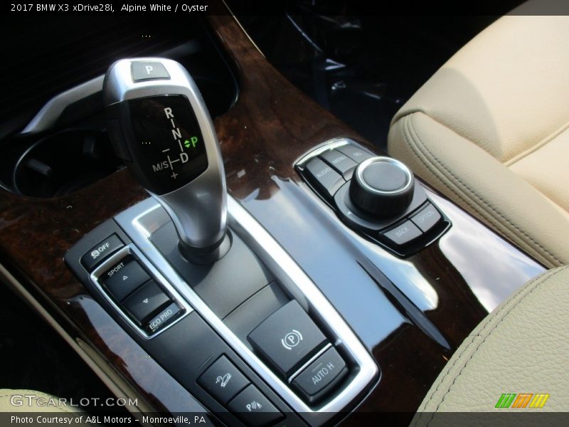 Alpine White / Oyster 2017 BMW X3 xDrive28i