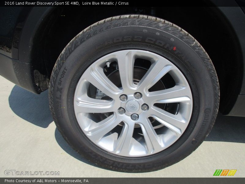 Loire Blue Metallic / Cirrus 2016 Land Rover Discovery Sport SE 4WD