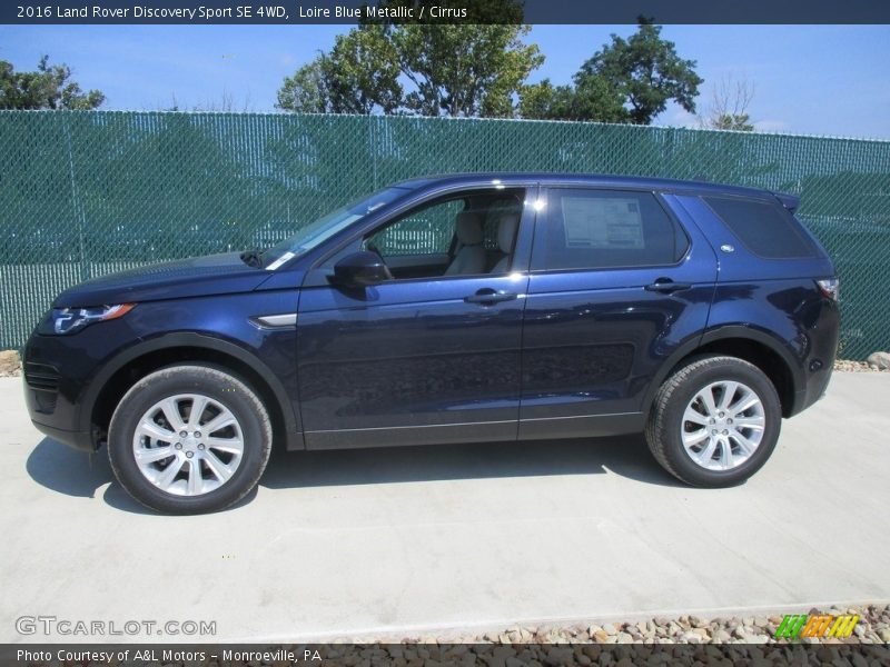 Loire Blue Metallic / Cirrus 2016 Land Rover Discovery Sport SE 4WD
