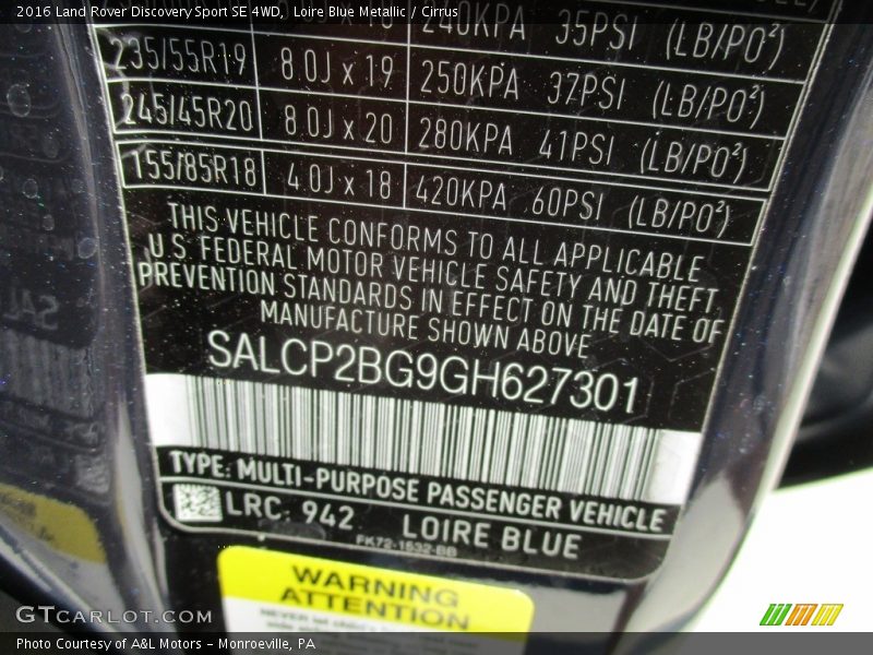 Loire Blue Metallic / Cirrus 2016 Land Rover Discovery Sport SE 4WD