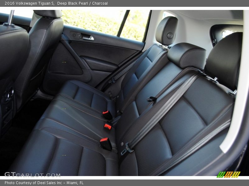 Deep Black Pearl / Charcoal 2016 Volkswagen Tiguan S