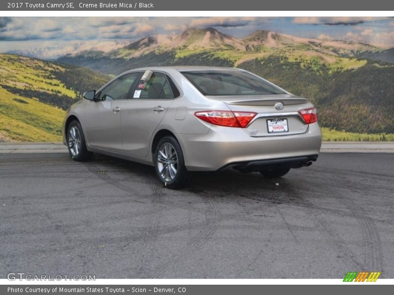 Creme Brulee Mica / Black 2017 Toyota Camry SE