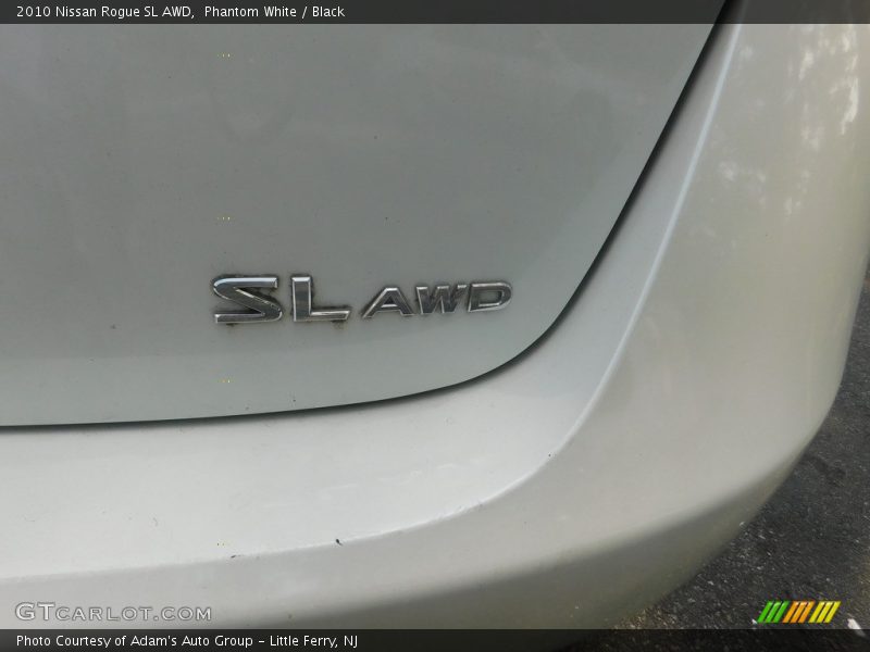 Phantom White / Black 2010 Nissan Rogue SL AWD