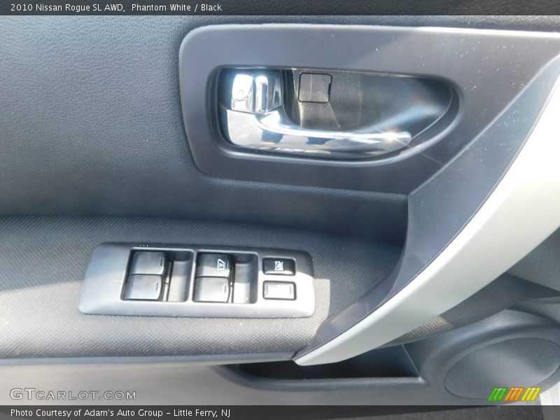Phantom White / Black 2010 Nissan Rogue SL AWD