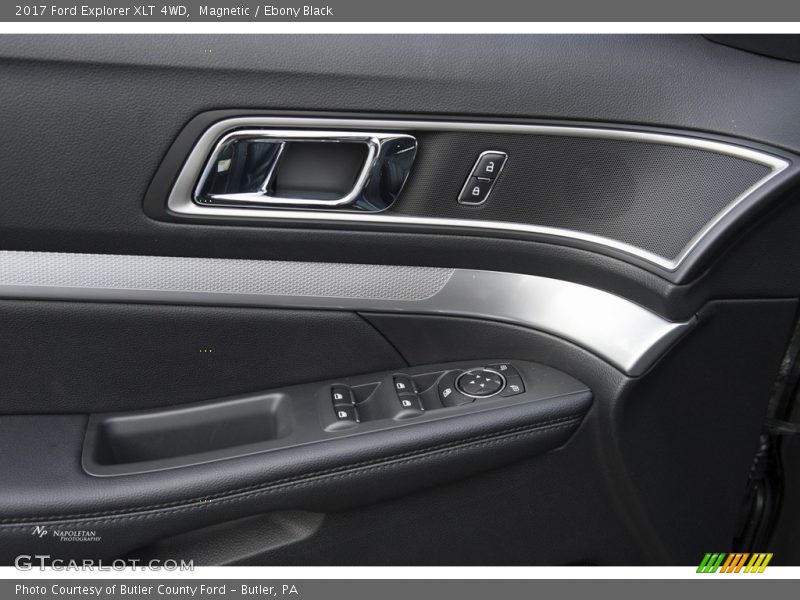 Magnetic / Ebony Black 2017 Ford Explorer XLT 4WD