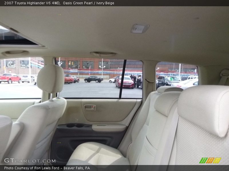 Oasis Green Pearl / Ivory Beige 2007 Toyota Highlander V6 4WD