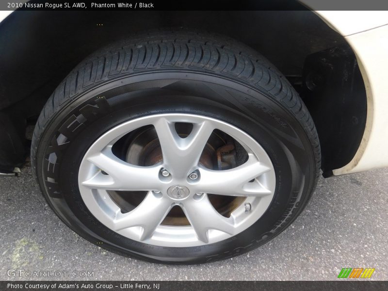 Phantom White / Black 2010 Nissan Rogue SL AWD