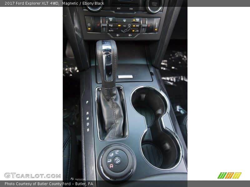 Magnetic / Ebony Black 2017 Ford Explorer XLT 4WD