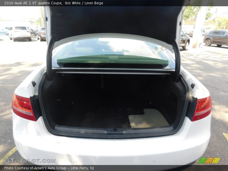 Ibis White / Linen Beige 2010 Audi A5 2.0T quattro Coupe