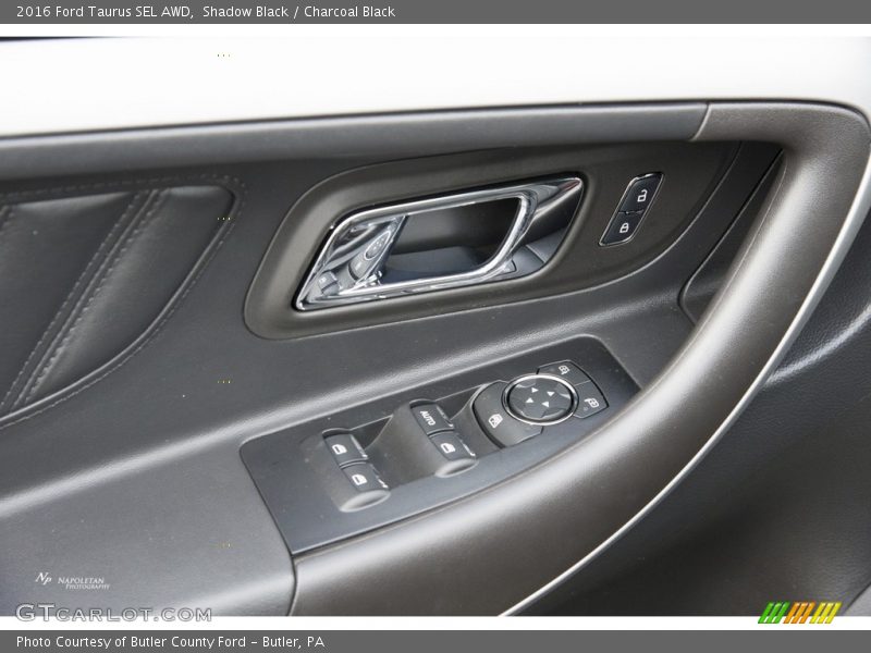Shadow Black / Charcoal Black 2016 Ford Taurus SEL AWD