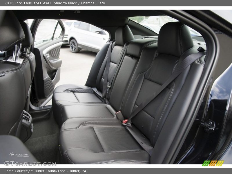 Shadow Black / Charcoal Black 2016 Ford Taurus SEL AWD